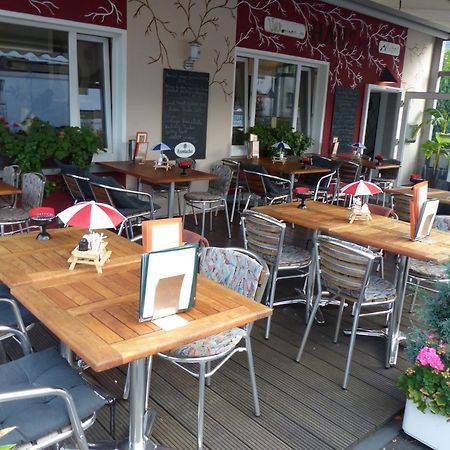 Haus Der Gastlichkeit 호텔 라팅겐 외부 사진